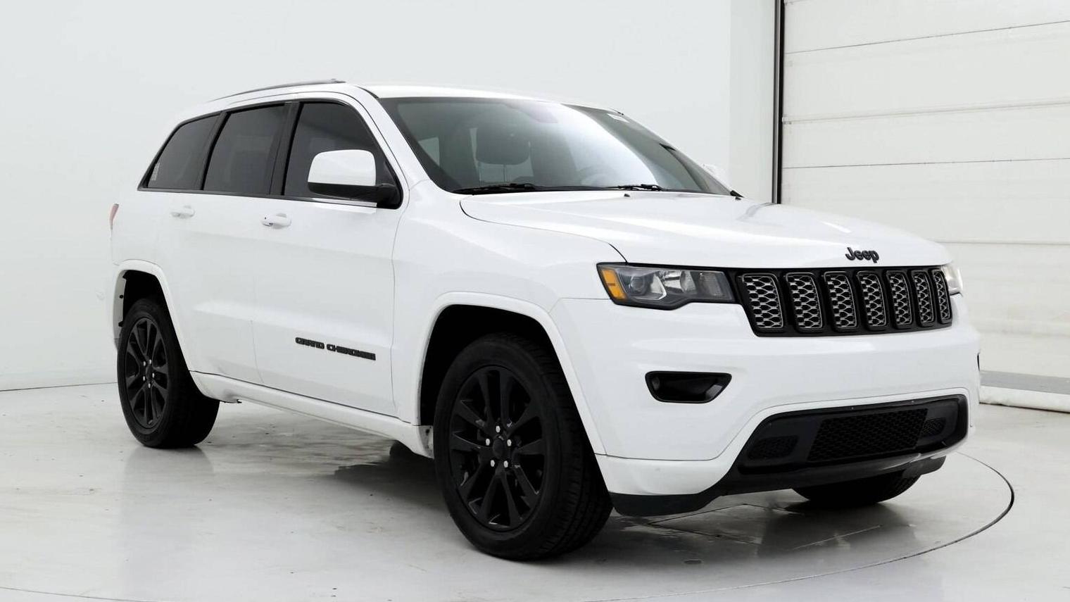 JEEP GRAND CHEROKEE 2018 1C4RJEAG0JC288809 image